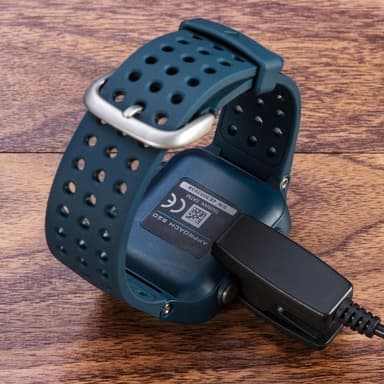Garmin Move Trend Clip-on Smart Watch -laturin latauskaapelille