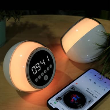 Herätyskello Bluetooth-kaiutin Himmennettävä FM-radion ajastintoiminto
