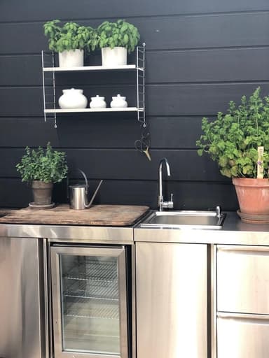 Myoutdoorkitchen - Moduuli jääkaapilla ja säilytyskaapeilla