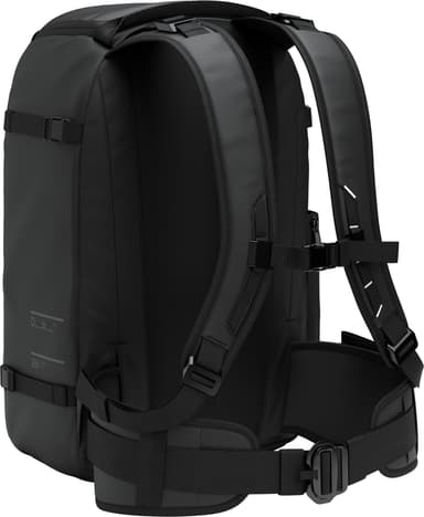 Db Ramverk Pro 26L reppu (musta)