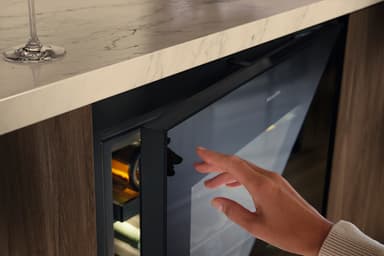Miele Viinin säilytys KWTUS 7196 E (Integroitava, 38 pullot)