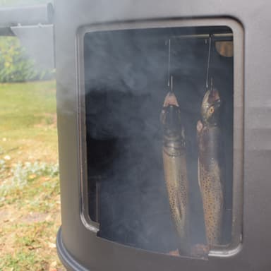 Savustusuuni ja hiiligrilli Frigg
