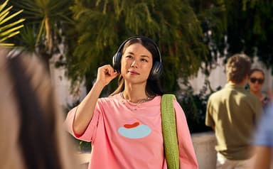 JBL Tour One M3 langattomat around-ear kuulokkeet (musta)