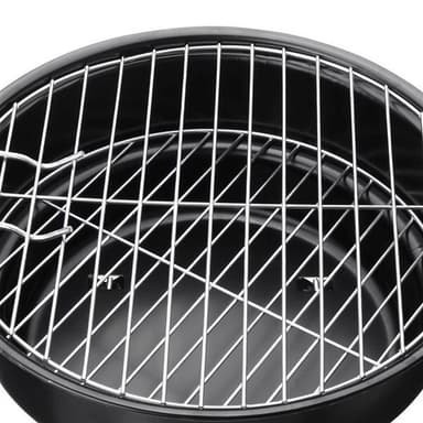 Pieni ja tehokas kannettava grilli - täydellinen piknikille ja telttailuun!