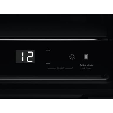 Electrolux Viinin säilytys EWUS018B7B (Integroitava)