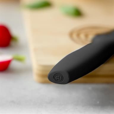 Masterchef-veitsisarja, jossa on 5 veistä - Tunnettu MasterChef Suomesta