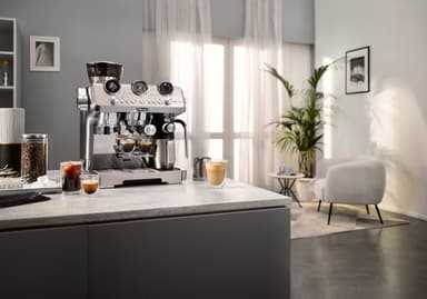 De’Longhi La Specialista Maestro kahvikone EC9885.M (hopea)