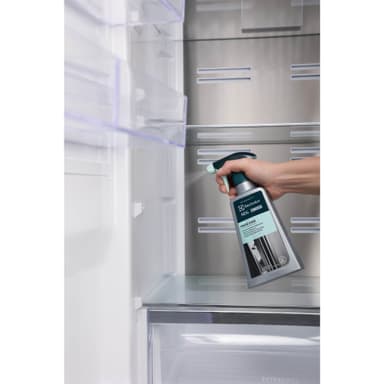 Electrolux M3RCS301 - Jääkaapin hoitosuihke