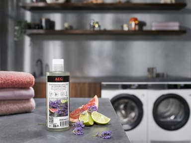 AEG A2WASF00 - Höyrytuoksupullo 300 ml - Steam 80 Laventelin ja sitruksen vivahteella
