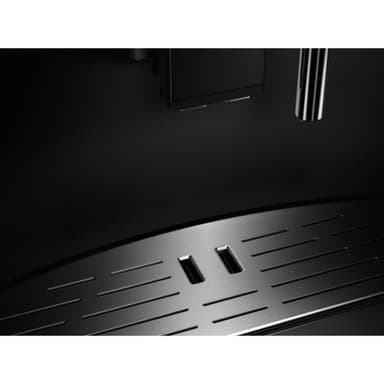 Electrolux sisäänrakennettu kahvikone EBC95T