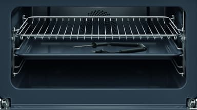 Electrolux Uuni COM900CB