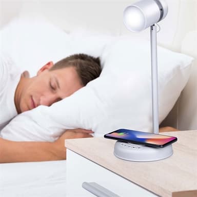 Grundig Pöytävalaisin langattomalla laturilla ja kaiuttimella 76lm