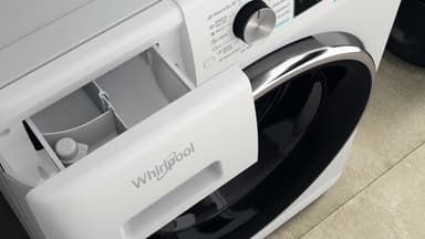 Whirlpool kuivaava pyykinpesukone FFWDD 1176258 BCV EE (11/7 kg)