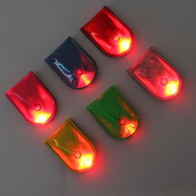 4 kpl LED-valo Magneettiset pidikkeet Turvallinen Juoksu Yö Camping Aktiviteetit - Punainen