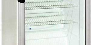 Pieni Whirlpool ADN140W -jääkaappi lasiovella