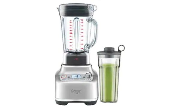 Sage-tehosekoitin sekä lasillinen smoothieta