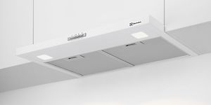 Keittiön kaapistoon asennettu Electrolux-liesituuletin