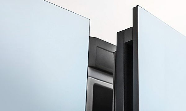 MDA - Samsung Bespoke - Lähikuva oven avaamisesta