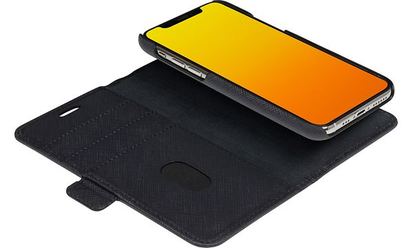 Musta Dbramante1928  -kotelo ja iPhone 11