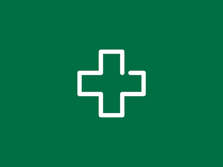 Plus-merkki valkoisin ääriviivoin vihreällä taustalla