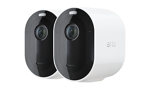 Kaksi Arlo Pro 4 -valvontakameraa