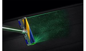 Dyson V12 Slim käyttää laservaloa likaisen lattian valaisemiseen
