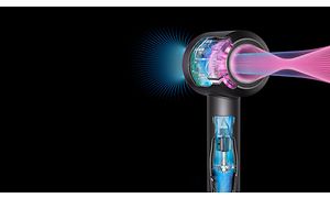 Dyson Supersonic Hiustenkuivaaja puhaltaa ilmaa