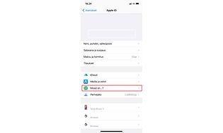 iPhonen näyttö, josta Missä on...? -kohta on korostettu punaisella reunalla.