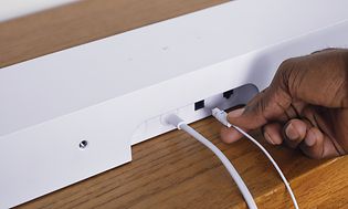 Sonos-Sonos Ray -soundbar takapuolelta