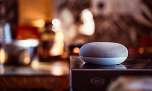CE - Kaiuttimet - Google home -älykaiutin