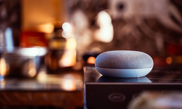 CE - Kaiuttimet - Google home -älykaiutin