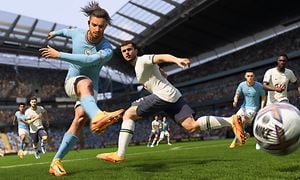 Kuvakaappaus FIFA 23 -pelistä, jossa Jack Grealish pelaa kentällä