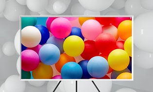 Samsung The Frame -television ruudussa kymmeniä värikkäitä ilmapalloja
