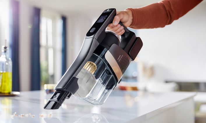 Philips AquaTrio -varsi-imurin irrotettava rikkaimuri