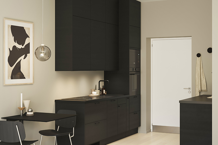 Epoq Edge Black Ash -keittiö mustaa saarnipuuta.