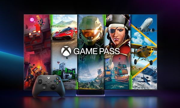 X-box-konsoli ja Samsung Gaming TV:ssä eri pelejä sekä teksti 'GamePass'