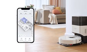 Valkoinen Roborock Q7 Max Plus ja sovellus