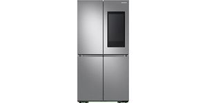 Teräksen värisen Samsung Family Hub side-by-side-jääkaappipakastimen tuotekuva