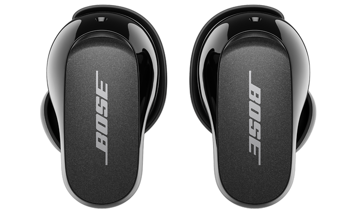 Tuotekuva mustista Bose Earbuds -nappikuulokkeista