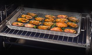 Integroitu Samsung-erillisuuni: Air Fry + Air Sous Vide