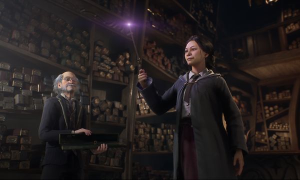 Hogwarts Legacy on immersiivinen avoimen maailman toimintaroolipeli - luo oma perintösi ja elä kirjoittamaton tarina.