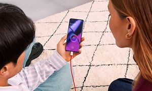 OnePlus 11 5G nopealla SUPERVOOC-pikalatauksella