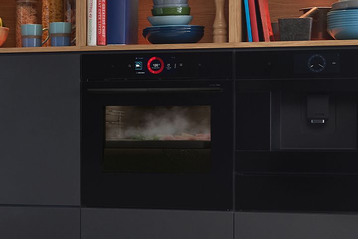 Bosch accent line -uuni höyrytoiminnolla