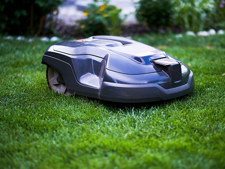 Robottiruohonleikkuri