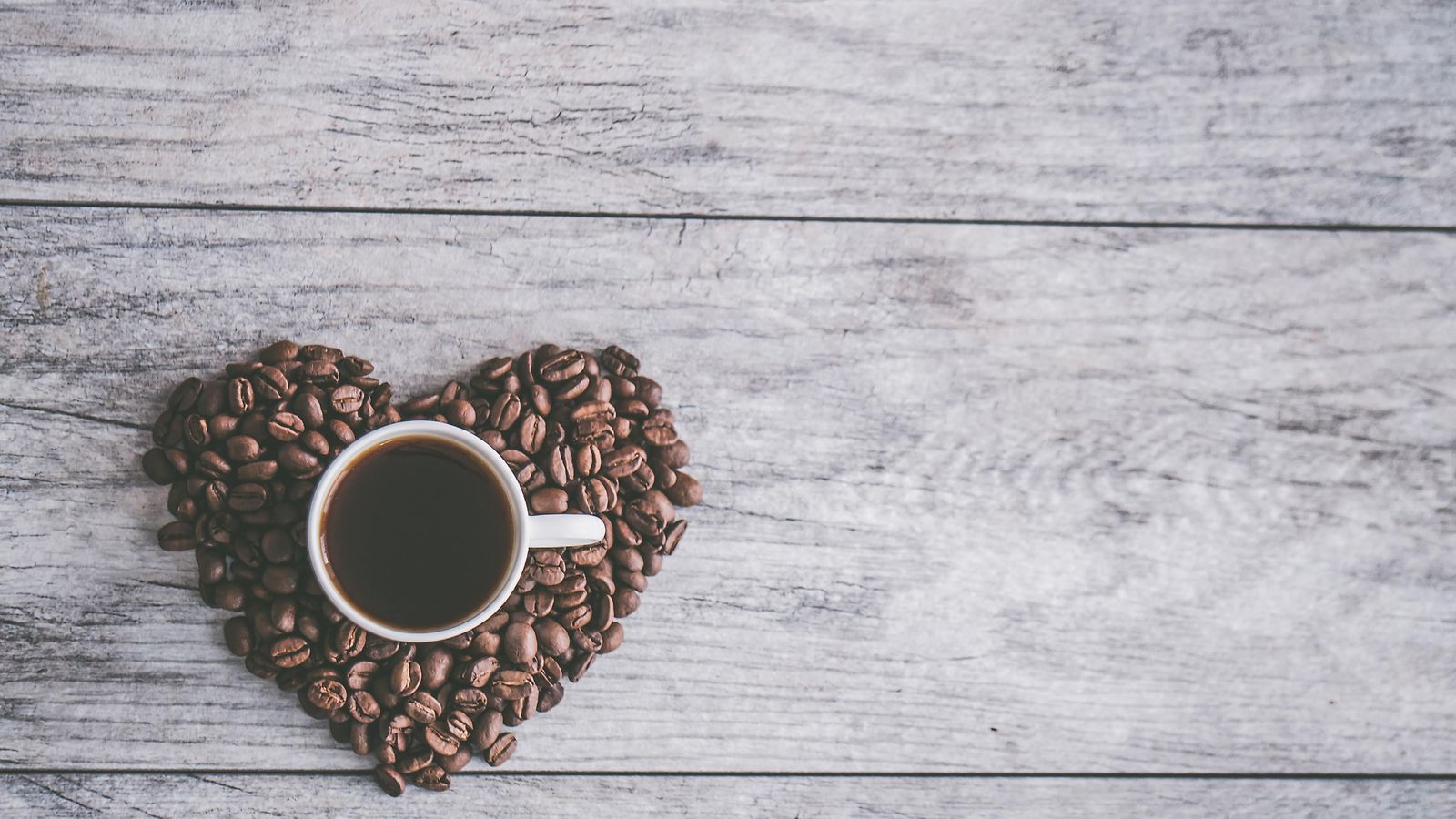 jessica-lewis-Am2kjOEKADs-unsplash