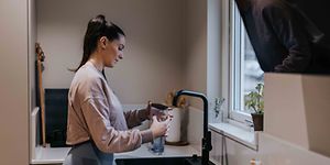 Kahvinkeittimen puhdistus - kahvinkeittimen kalkinpoisto