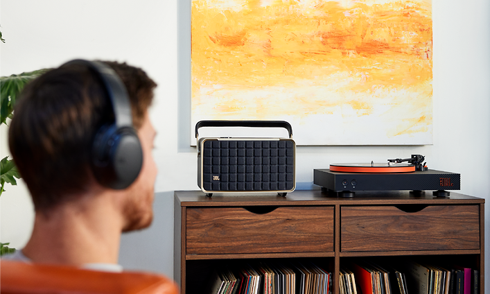 JBL - Spinner - LP-soitin - Vinyylisoitin