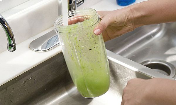 SDA - Nutribullet Pro tehosekoitin - helppo puhdistus