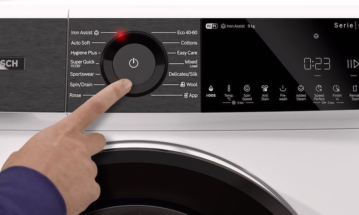 Bosch-pesukone – Säästä aikaa ja vaivaa Iron Assist -ominaisuuden avulla
