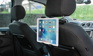 Trust Universal -merkin tablet-kiinnike etuistuimen niskatuessa
